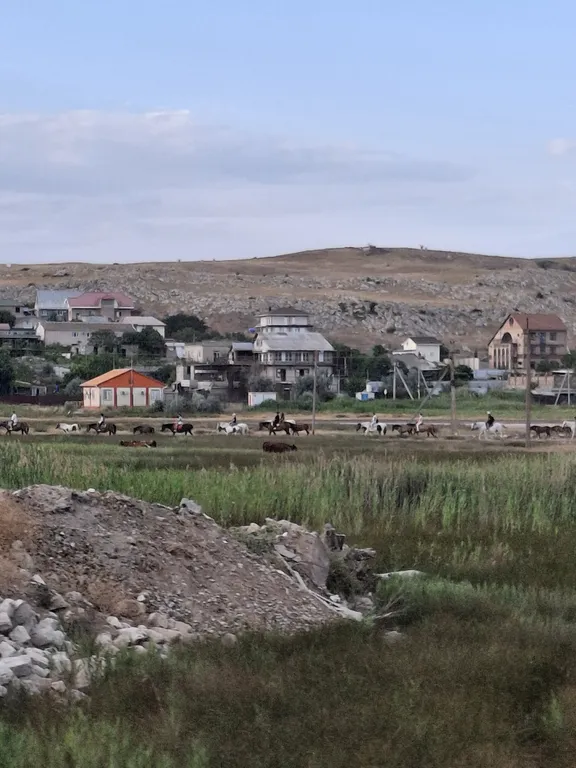 Домик с отдельным входом двумя комнатами кухней