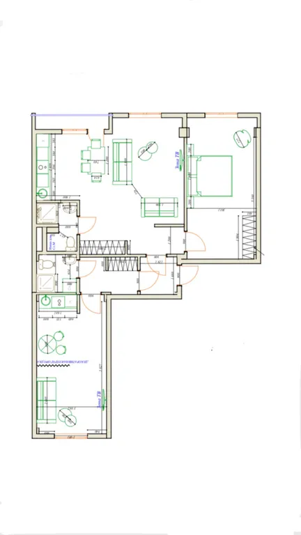 Просторная квартира с балконом вблизи подъемника