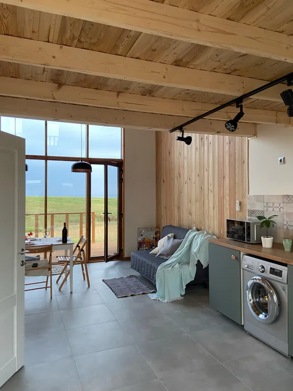 Дом с террасой с видом на море