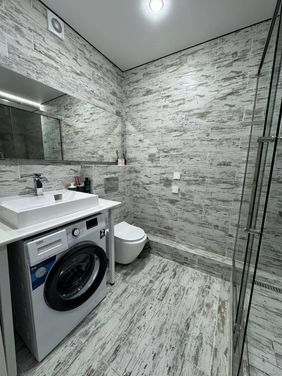 Современная, уютная квартира с видом на море