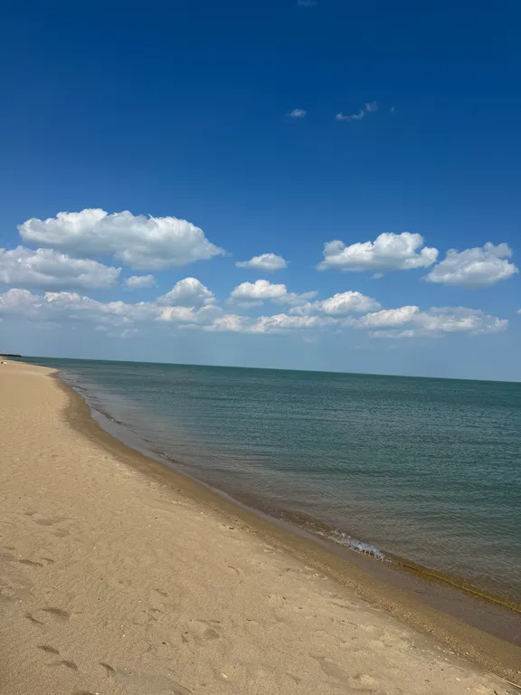 Дом коттедж дача на берегу песчаного моря