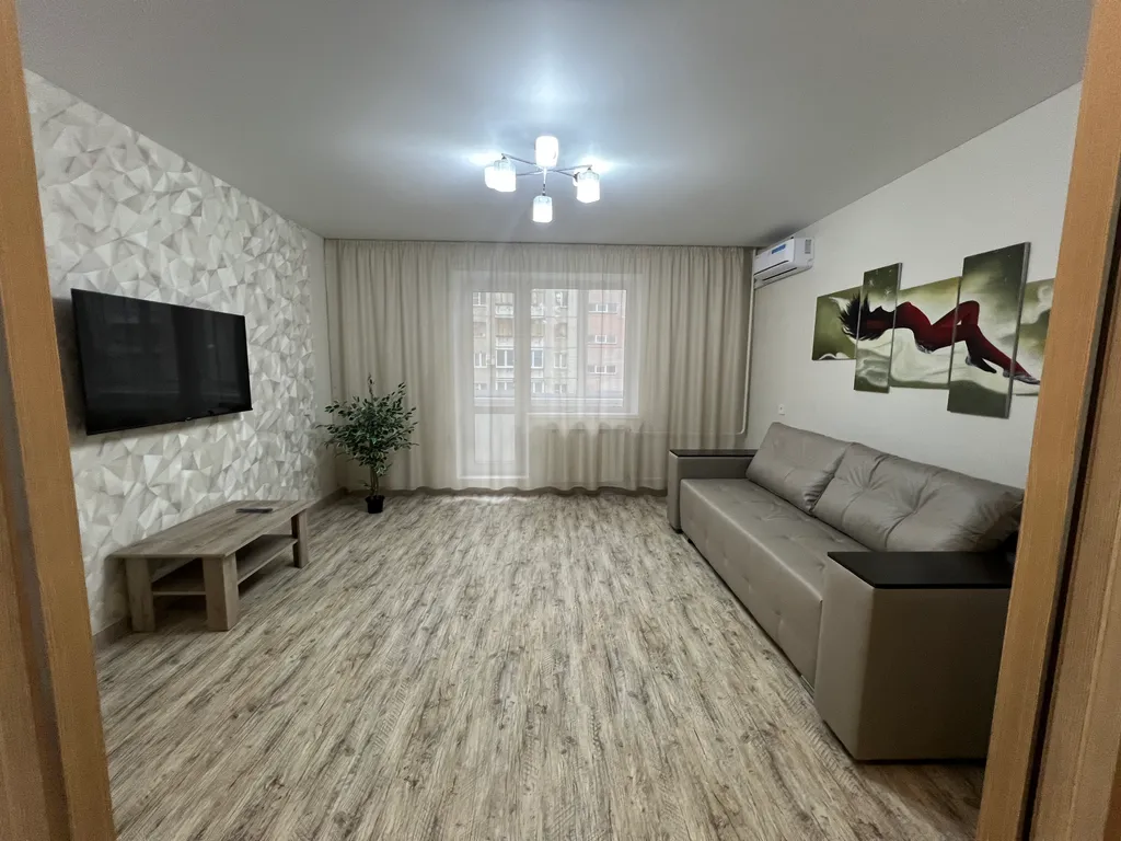 Уютная квартира рядом с центром города — аренда посуточно в Челябинск