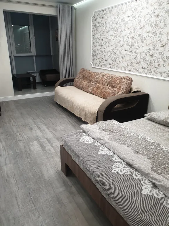 Видовая дизайнерская квартира в центре