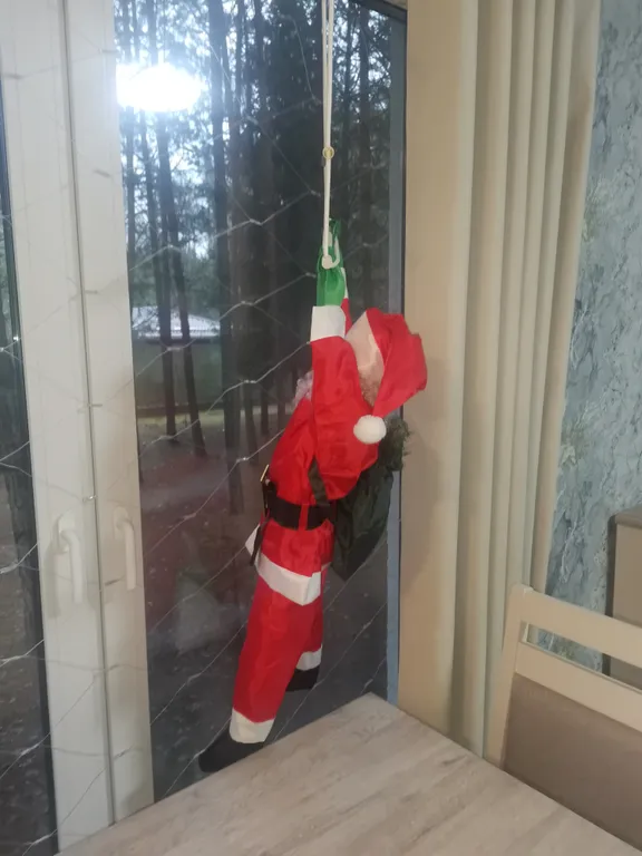 Уютный дом в лесу на 3 семьи