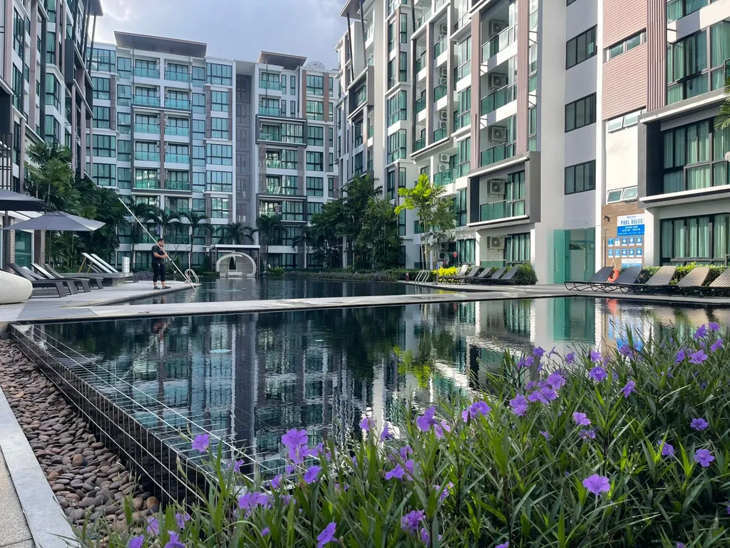 Апартамент для отдыха с детьми в тихом месте на берегу моря