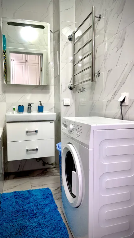 Новая квартира с дизайнерским ремонтом и видом на горы