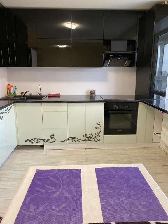 Уютная квартира с хорошим расположением