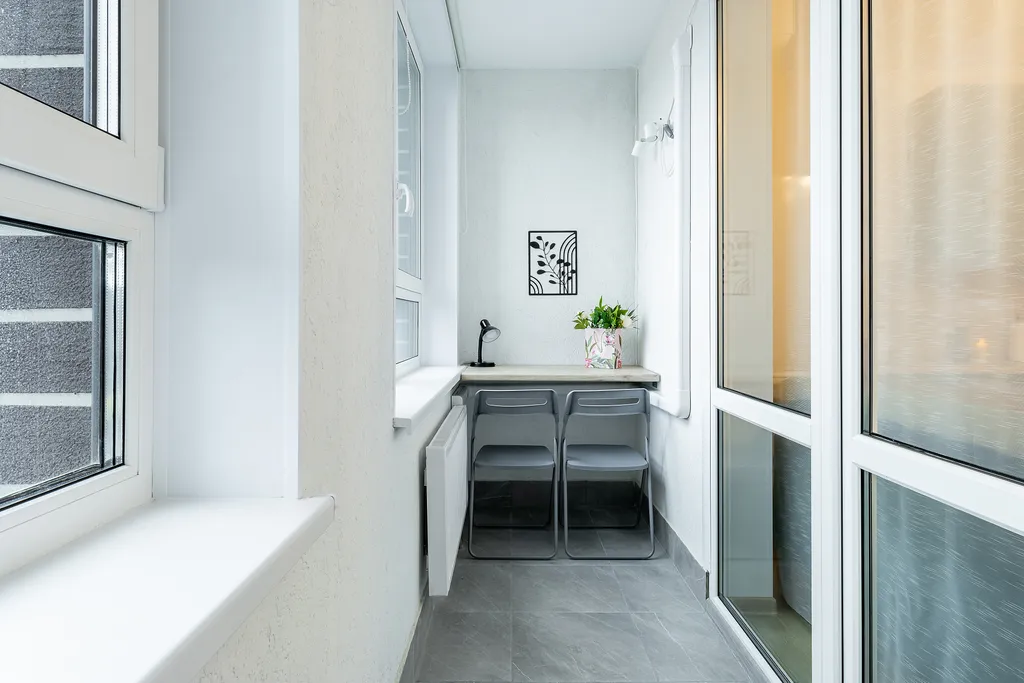 Студия Горизонты Нижнего Оранжево-изумрудный