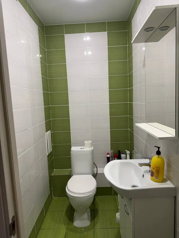 Уютная квартира рядом с загородным шоссе и городом еды