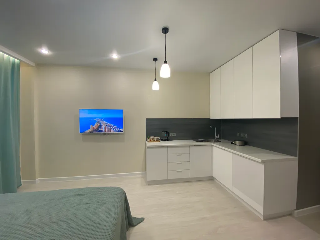 Студия на берегу Обского моря в бору Сказочный лес