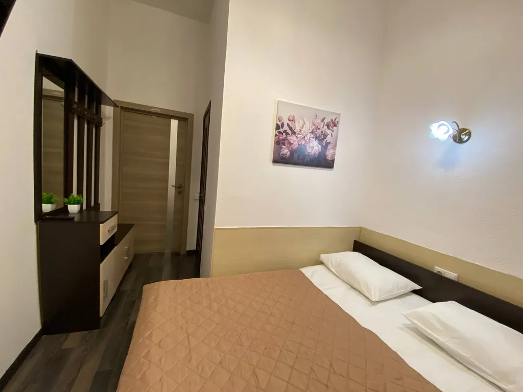 Квартира Квартира 2-местный уютный номер с двуспальной кроватью, вид во двор — Санкт-Петербург