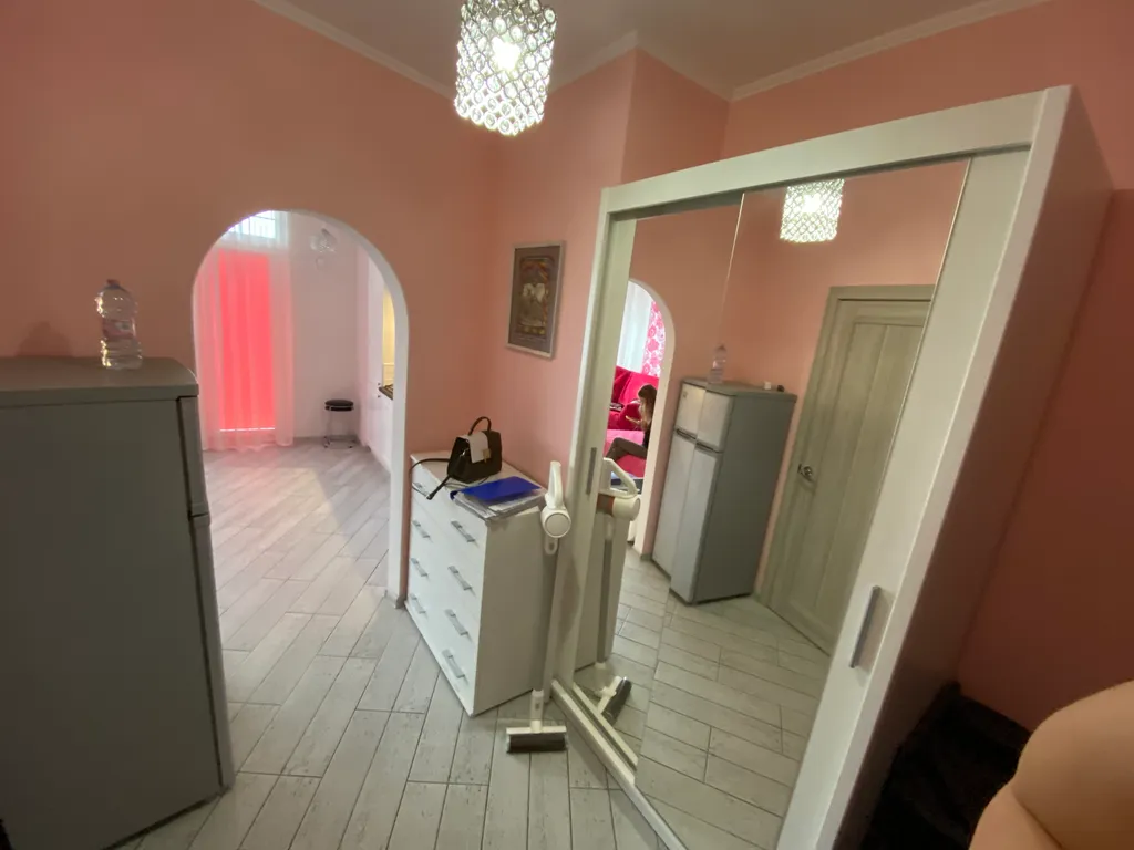 Уютная студия с видом на озеро и лес