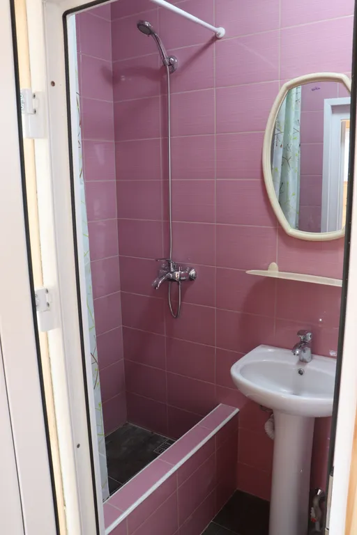 Уютный коттедж для комфортного отдыха с бассейном