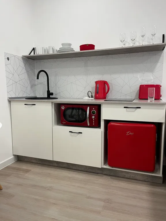 Квартира Квартира Уютная студия в стиле лофт с новым дизайнерским ремонтом — Красноярск