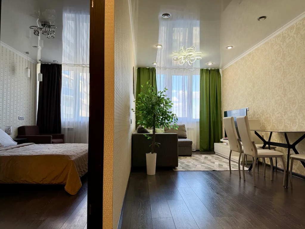 Уютная евродвушка на набережной с видом на реку Дон