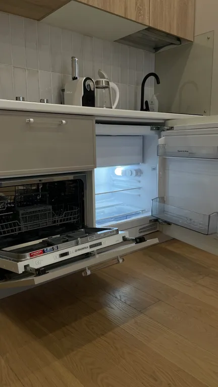 Уютная студия с бассейном 323