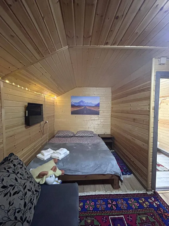 Домики у реки Теберда