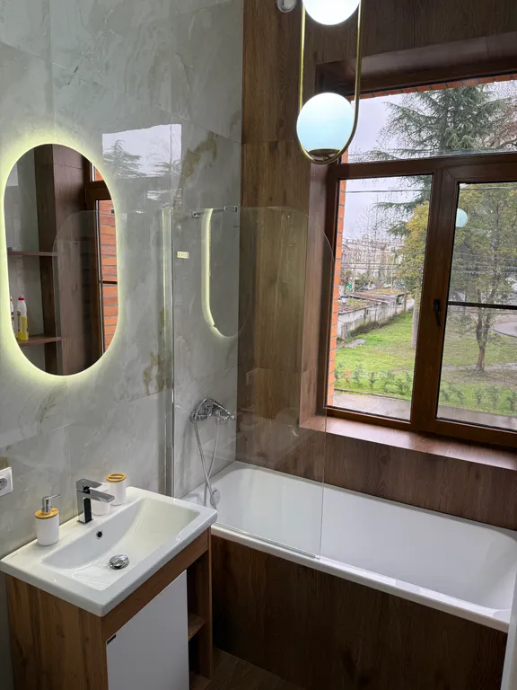 2-х комнатная квартира в центре