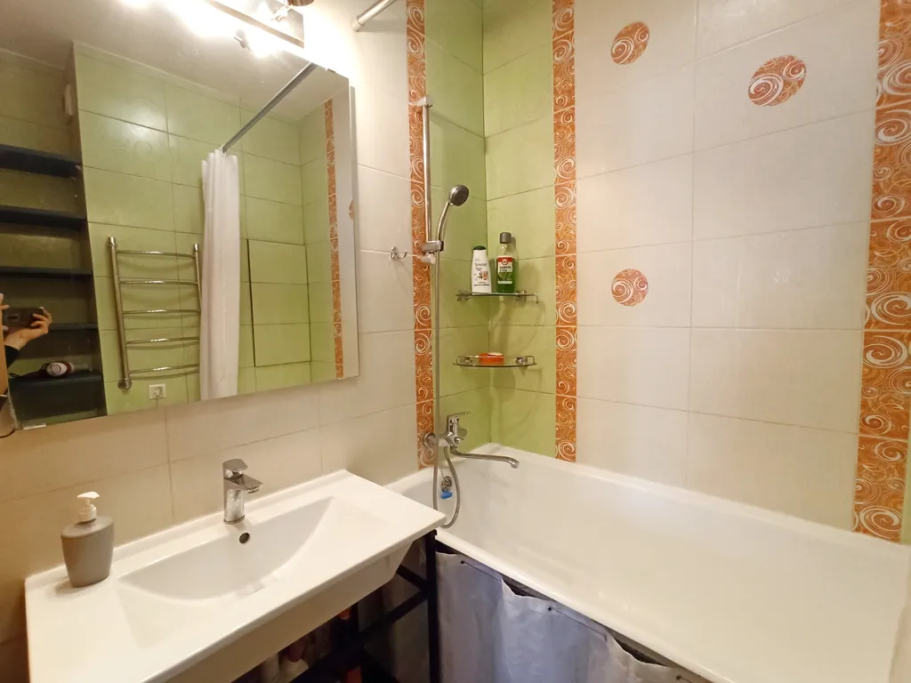 Двушка Красивые Глаза