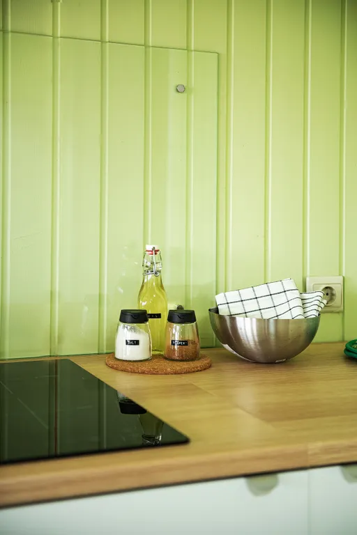 Коттедж Домик в деревне с джакузи — Раково