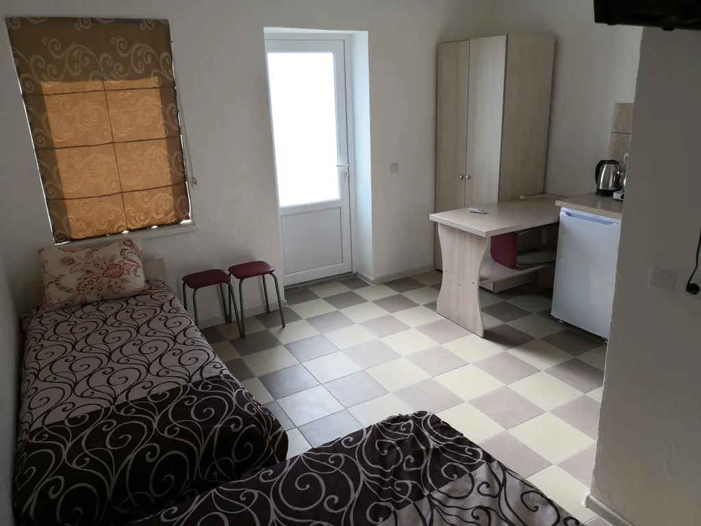 Апартаменты-студия трёхместные, второй этаж