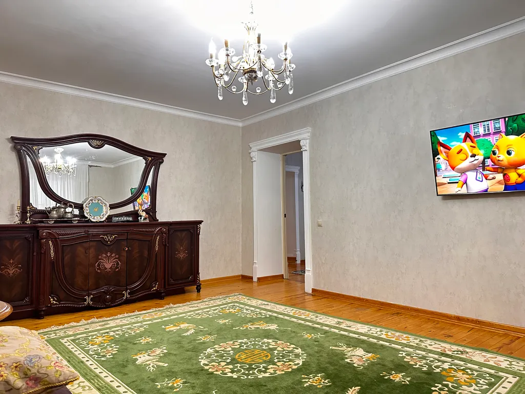 Уютный просторный дом со двором, круглосуточная вода