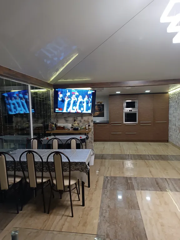 Удивительный дом в лесу