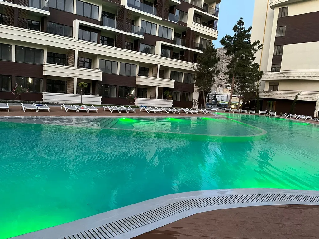 Двухкомнатные апартаменты в апарт-комплексе Атлас с видом на море