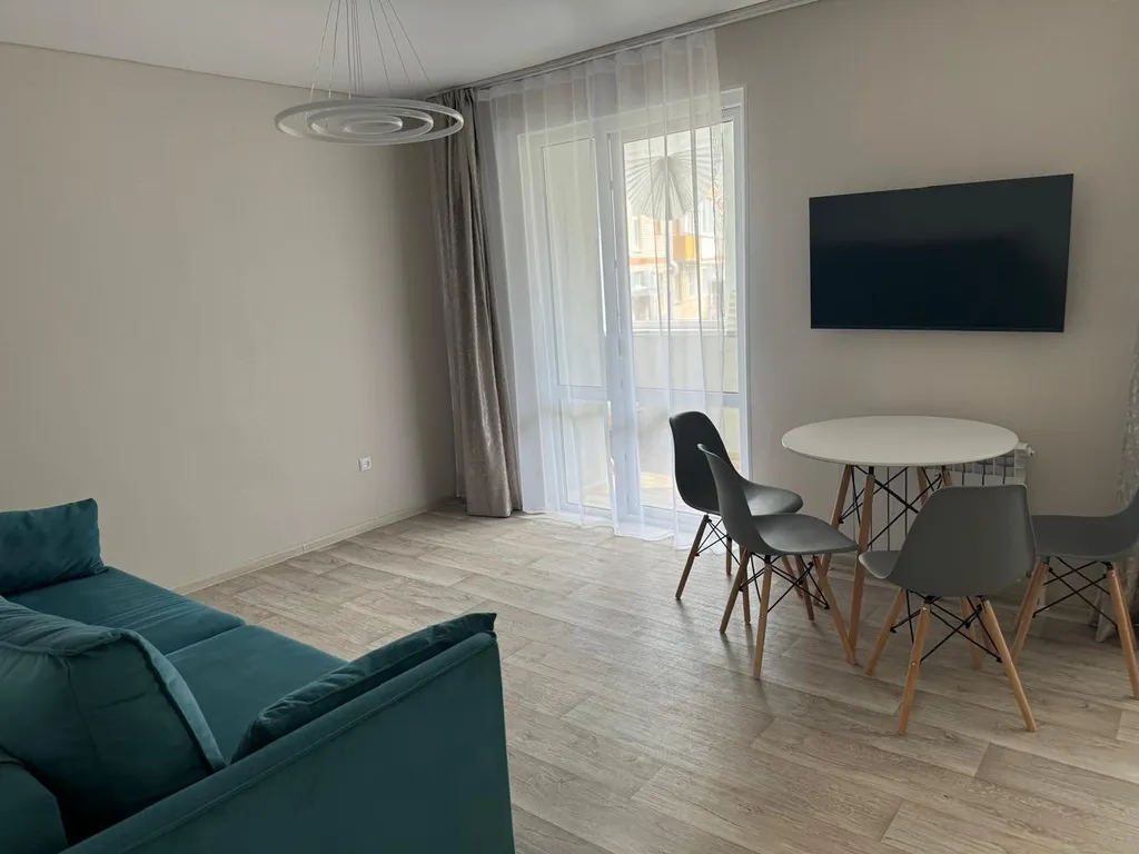 Большая евродвушка с свежим ремонтом и автономным отоплением