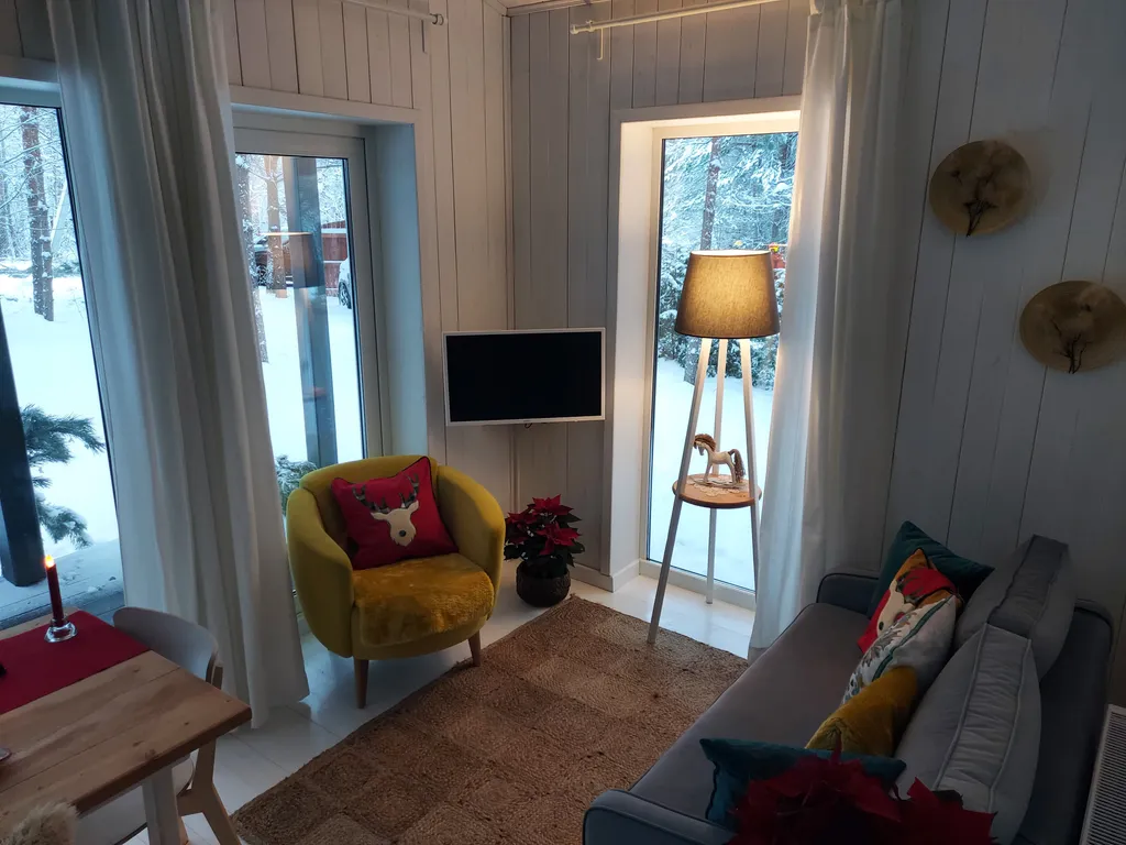 Дом в лесу рядом с музеем-усадьбой Поленово