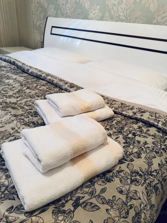 Элитная квартира с джакузи и прекрасным видом на город в самом центре