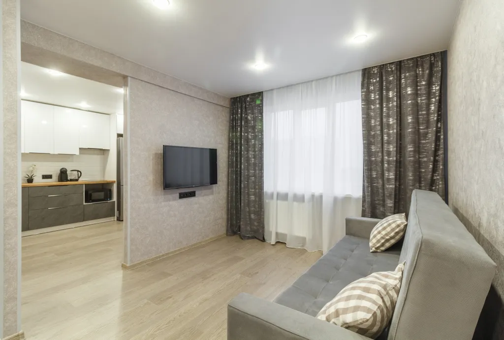 Апартаменты с хорошим ремонтом у Ледового дворца