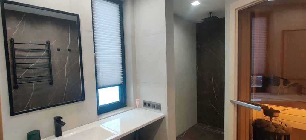 Панорамный дом с баней