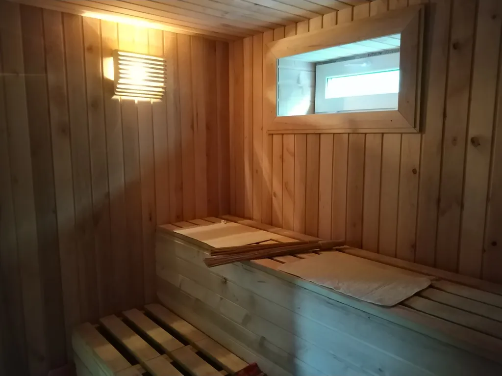 Коттедж Уютный домик в тихом месте с банькой — Пионерский