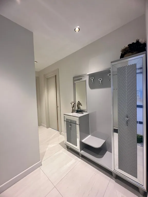 Квартира в Azura World c видом на бассейн и аквапарком С3-60