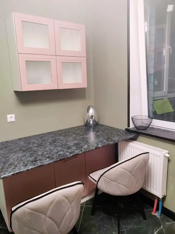 Стильная квартира в зеленых тонах