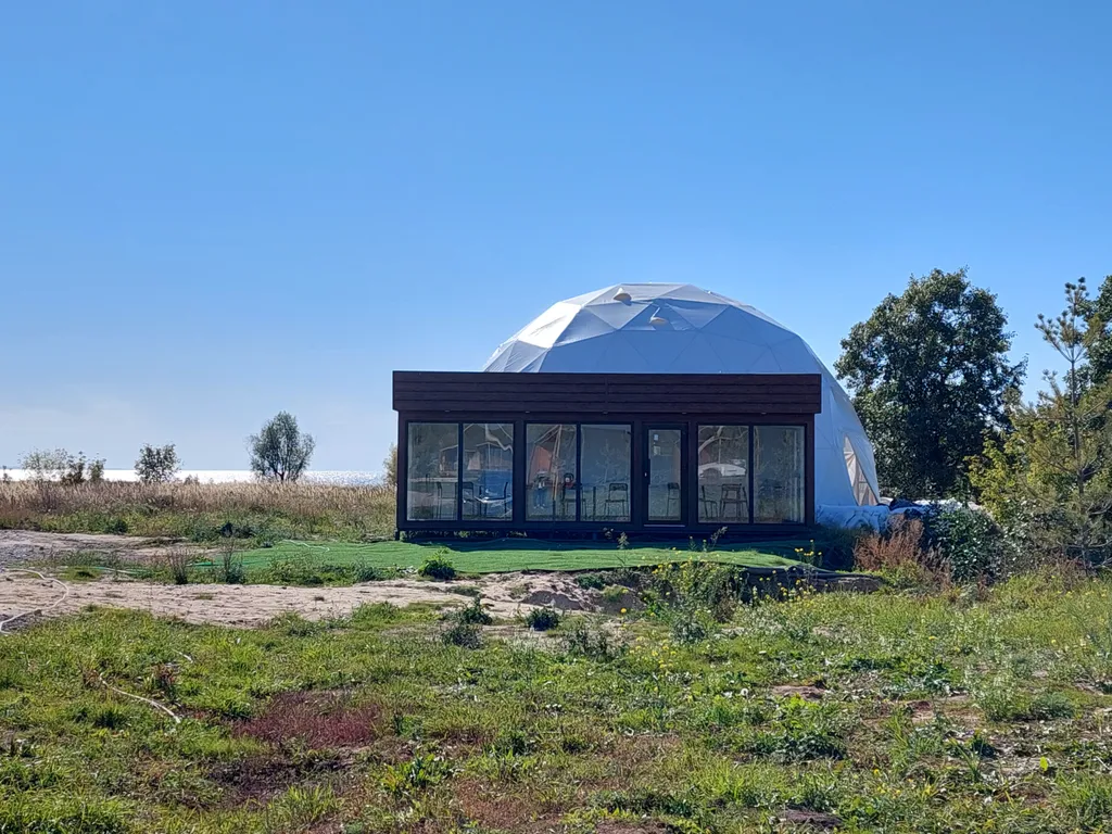 Большой дом у Камского моря