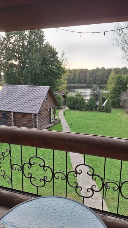 Семейный отдых в Беларуси на берегу живописного озера