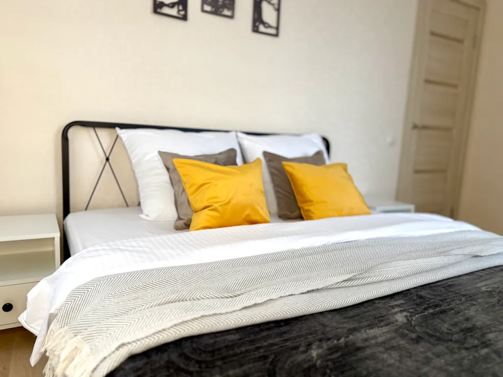 Двухкомнатные апартаменты с шикарным видом на набережную