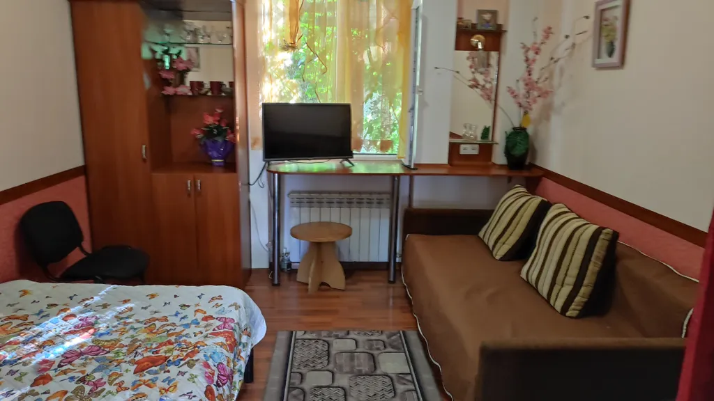 Коттедж Уютный домик на 1м этаже — аренда посуточно в Евпатория