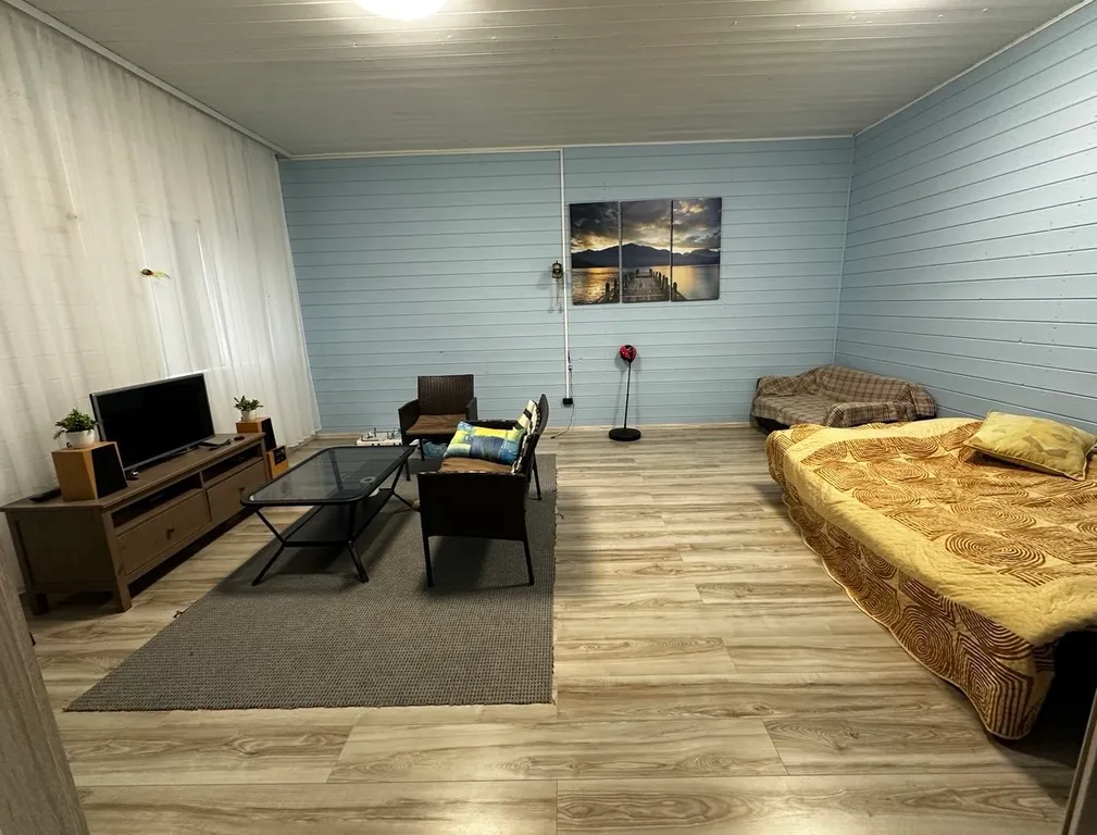 Коттедж с видом на Горьковское море