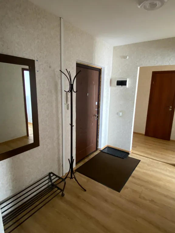 Квартира Просторная 2-комнатная квартира с бойлером — Гатчина