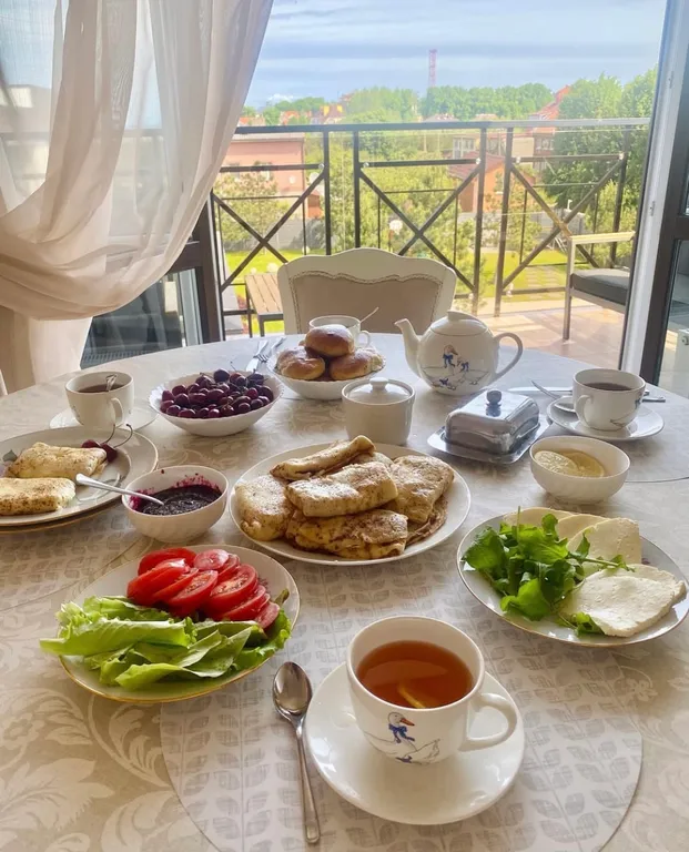 Апартаменты на первой береговой линии с боковым видом на море