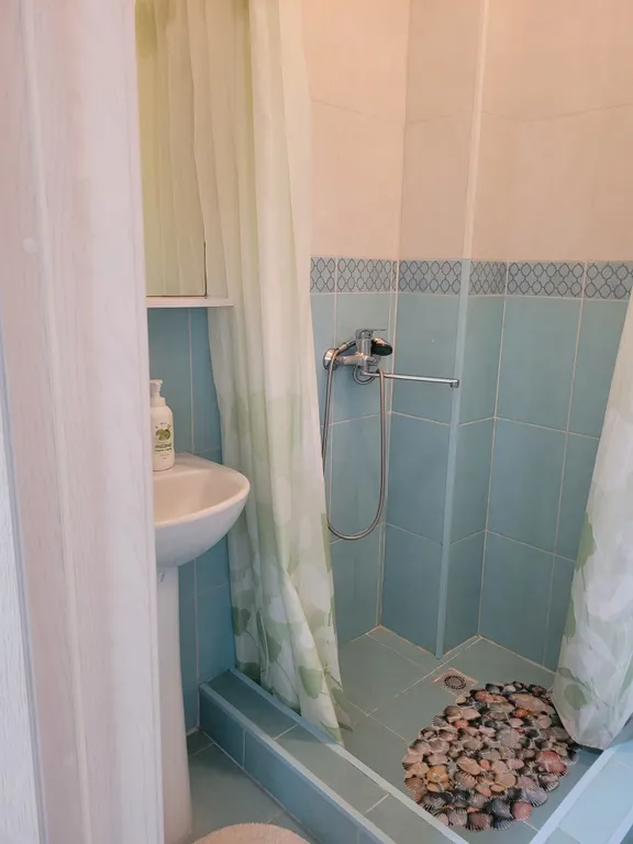 Уютнейшая квартира в частном доме