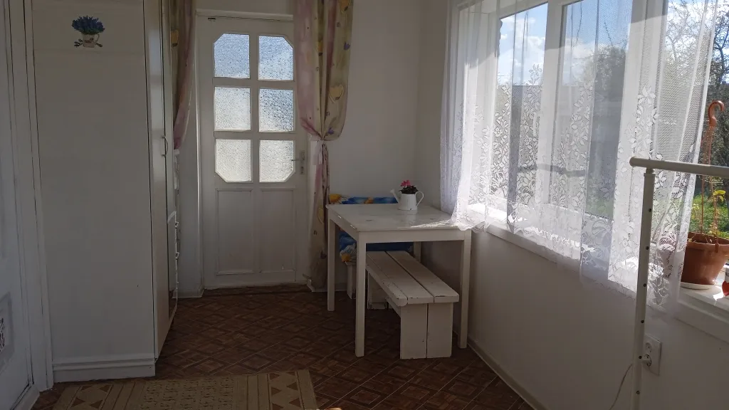 Частный дом с беседкой и мангалом