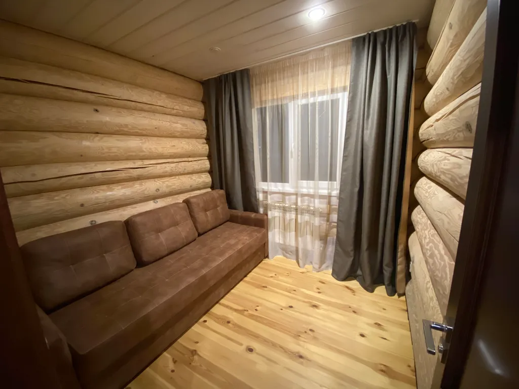 Дом на берегу Волги