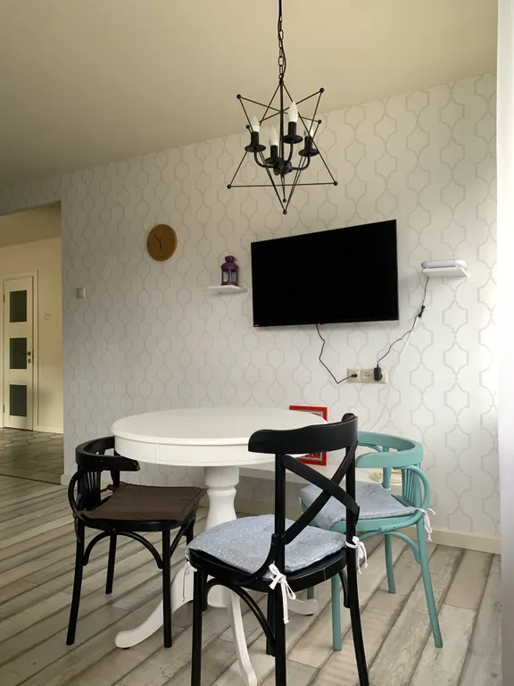 2-комнатная квартира с подвесной качелью в Зеленогорске