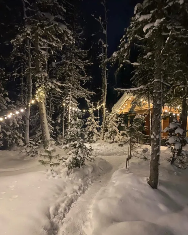 Коттедж Уютный домик — Шерегеш