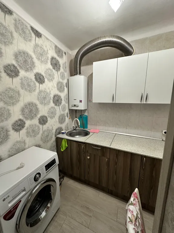 Однокомнатная квартира, в хорошем районе, возле краевой больницы