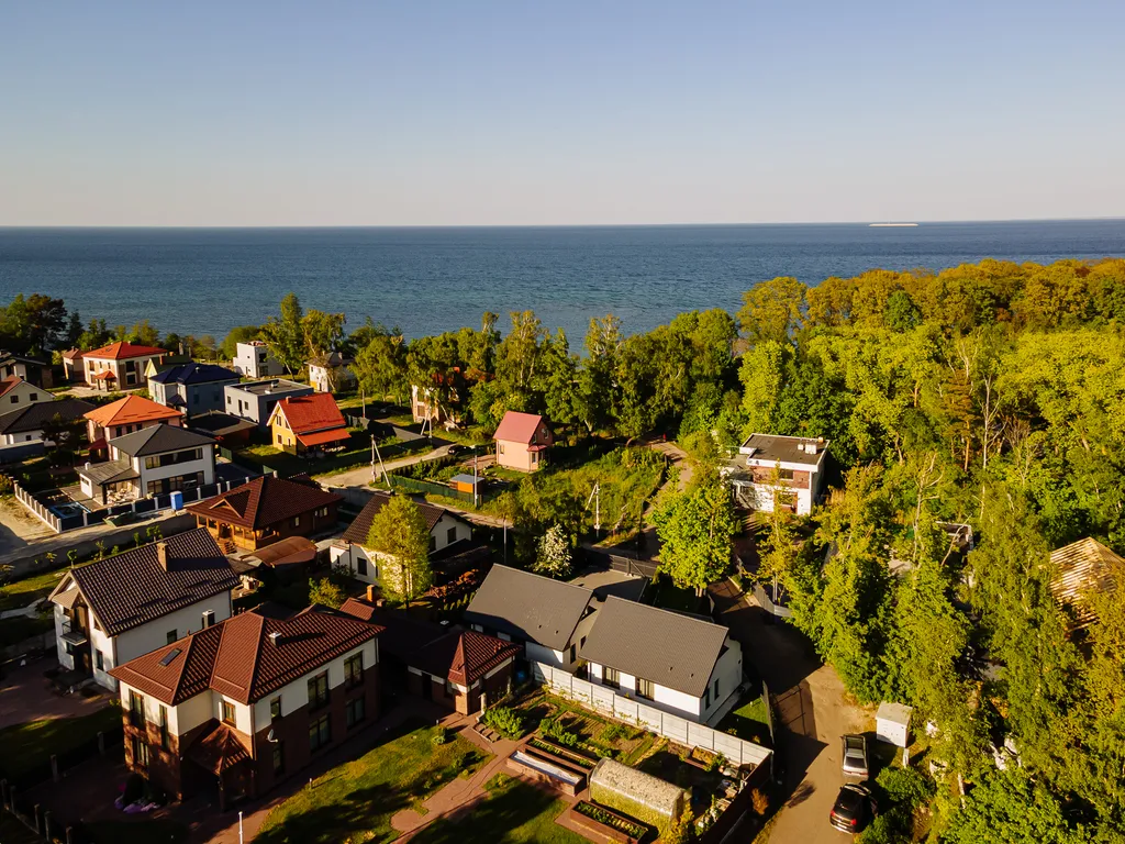 Домик у моря